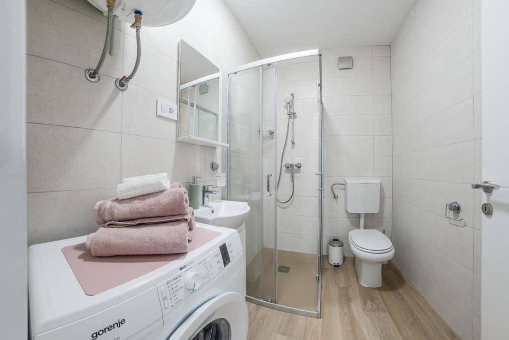 Apartment Klara FREE parking, center Pula Dış mekan fotoğraf